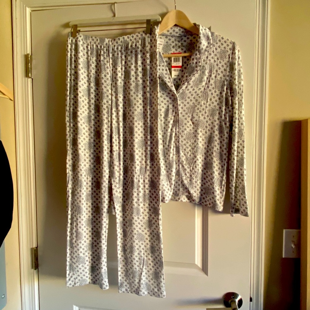 Alfani White patterned 2-piece Pajama set Size XS